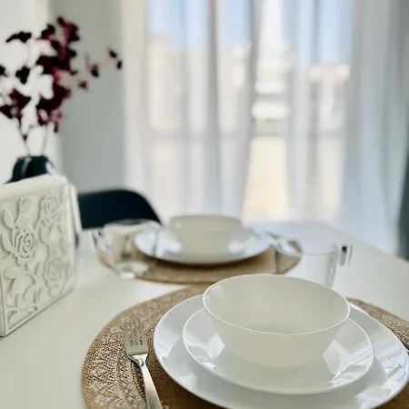 Feel At - - 1 * Kalamata