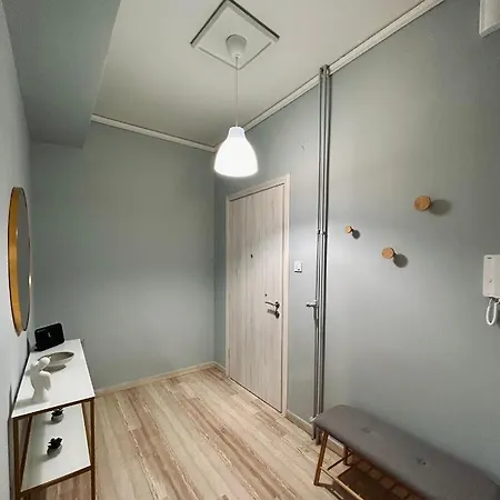 Apartment Feel At - - 1 *